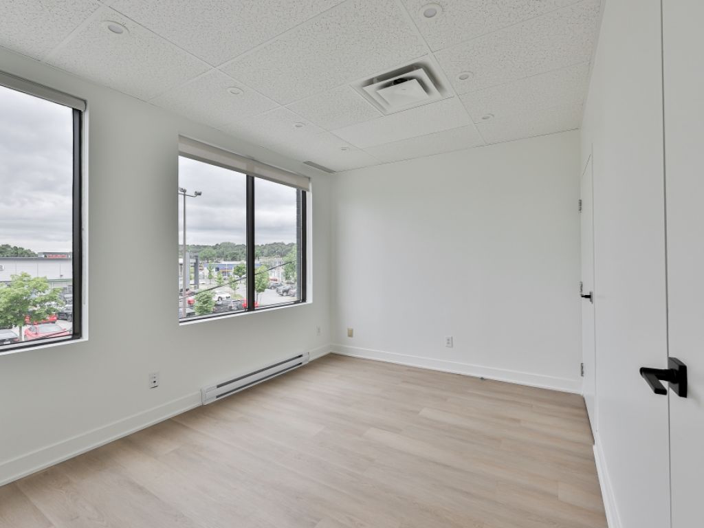Office for rent 1419 Grande Alle
