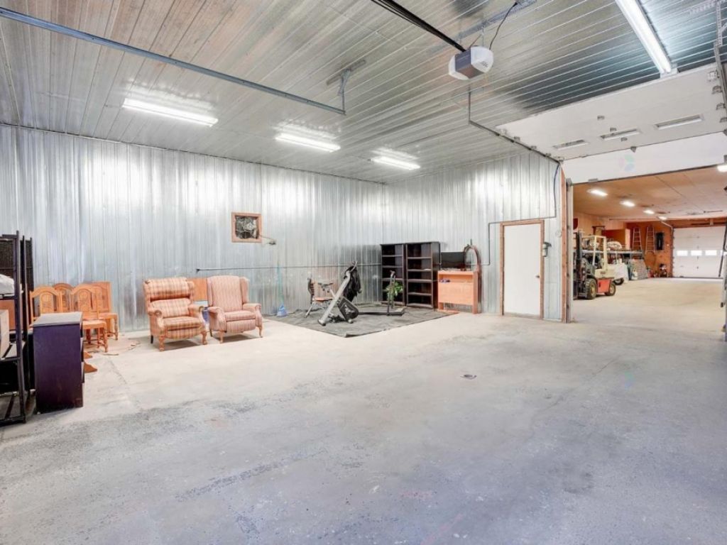 Maison, Entrept, Garage, Grange, Rivire-Rouge