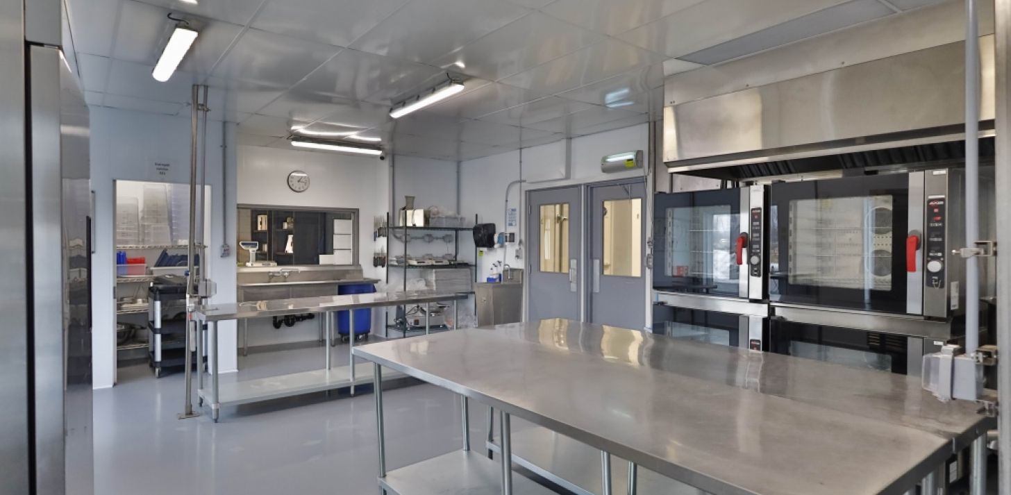 HACCP-certified food processing plant for lease, turnkey, in Estrie - For Rent