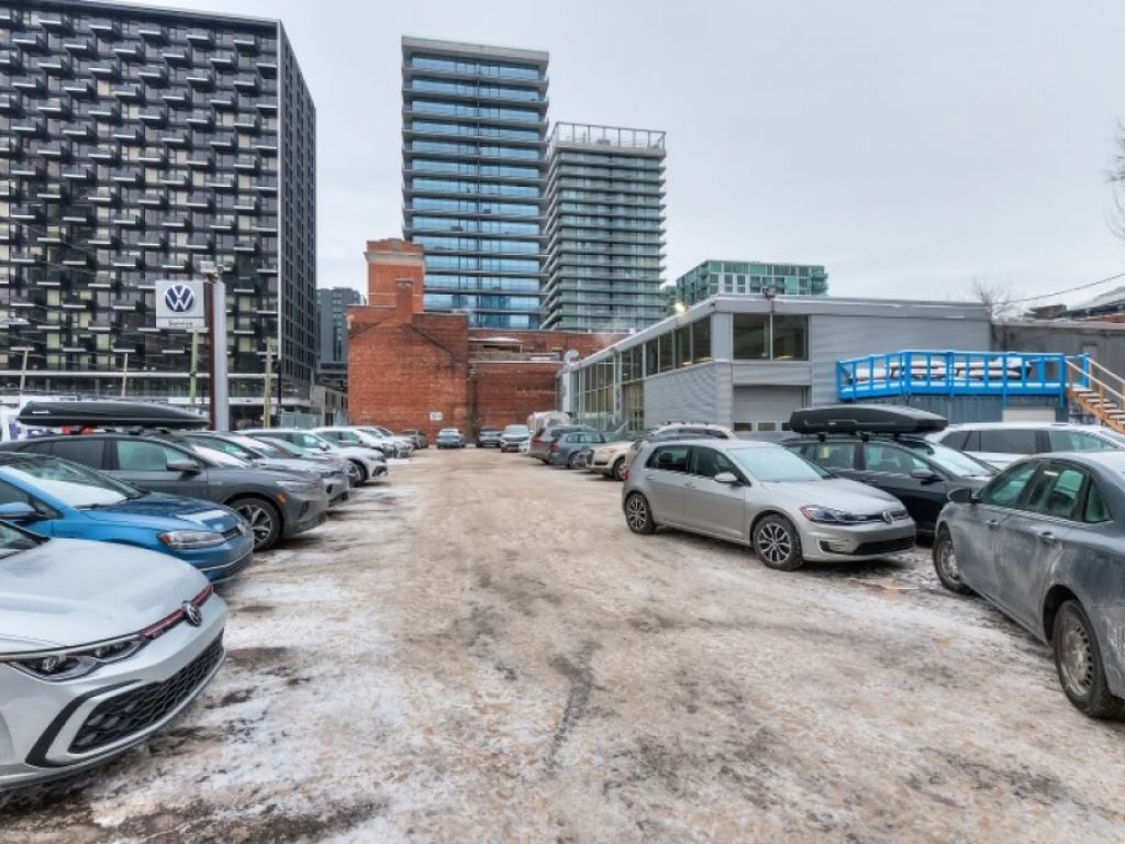 Espace commercial Griffintown-concessionnaire 