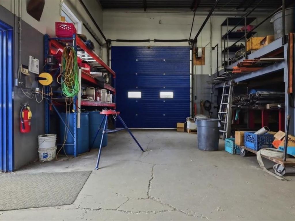 B�tisse industrielle � vendre