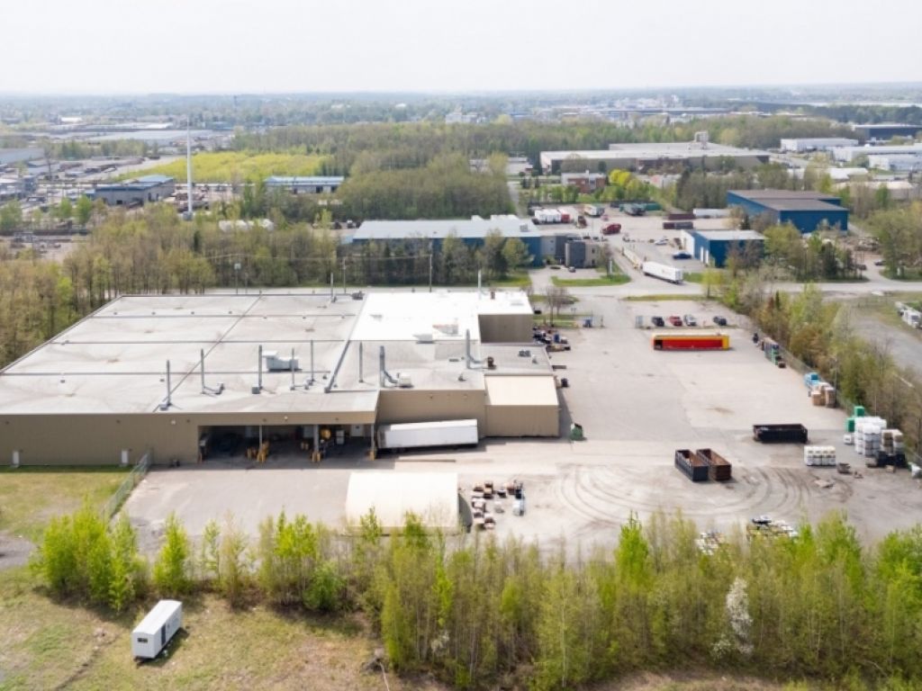 Prime industrial space for rent in Victoriaville