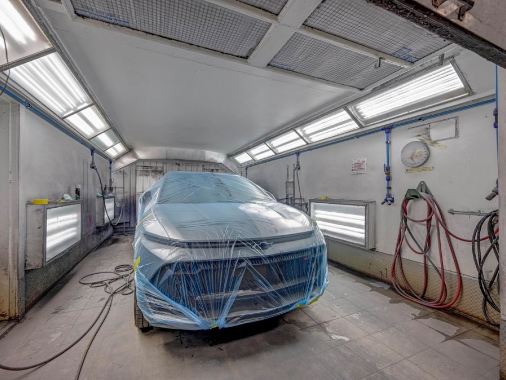 5-Door Garage for Sale in Berthierville, Lanaudiere