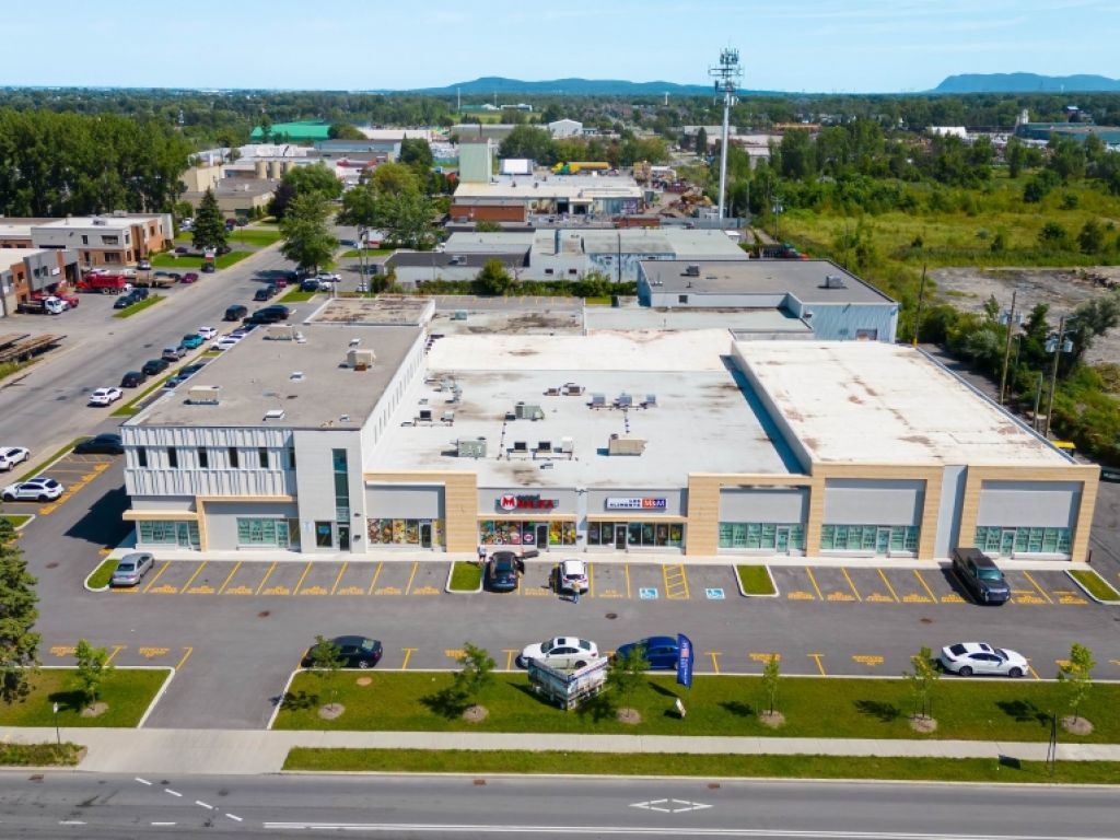 Espace pour bureau ou commerce  louer Saint-Hubert