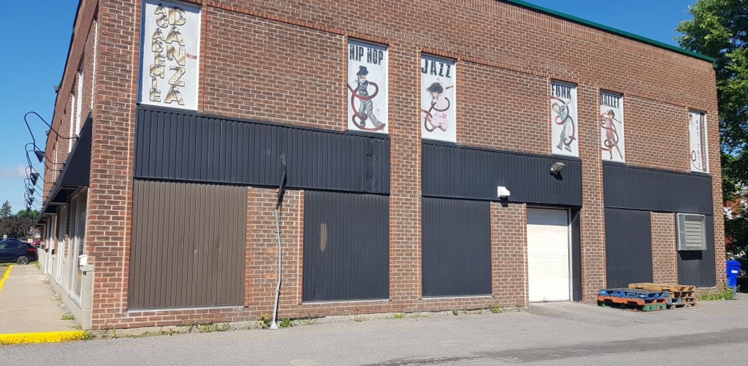 Commercial spaces in Chambly - For Rent
