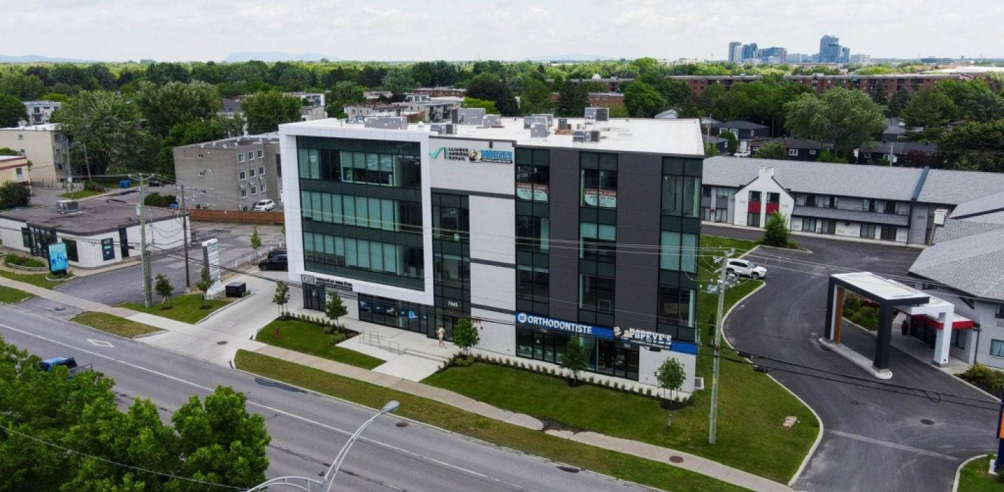 Espaces Coworking / Bureau à louer clé en main Brossard - À louer