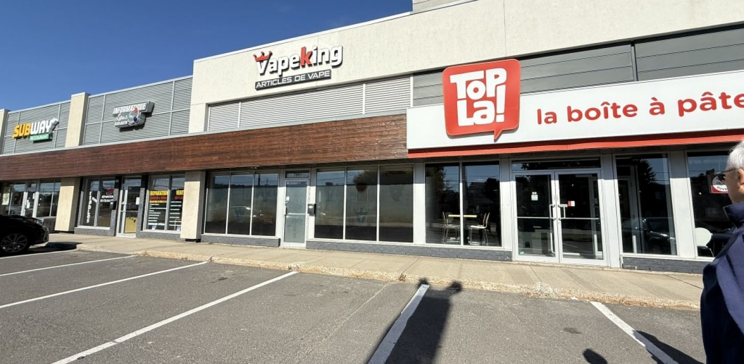 Local commercial moderne  Lévis - For Rent