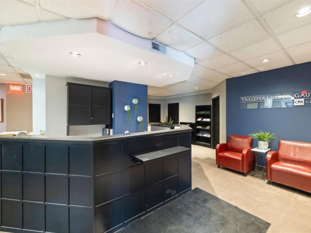 Office Space for Rent � 4150 Boul. St-Martin O., unit 100, Laval (Chomedey)