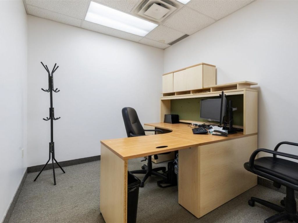 Industrial space for lease - 4243 Rue Marcel-Lacasse