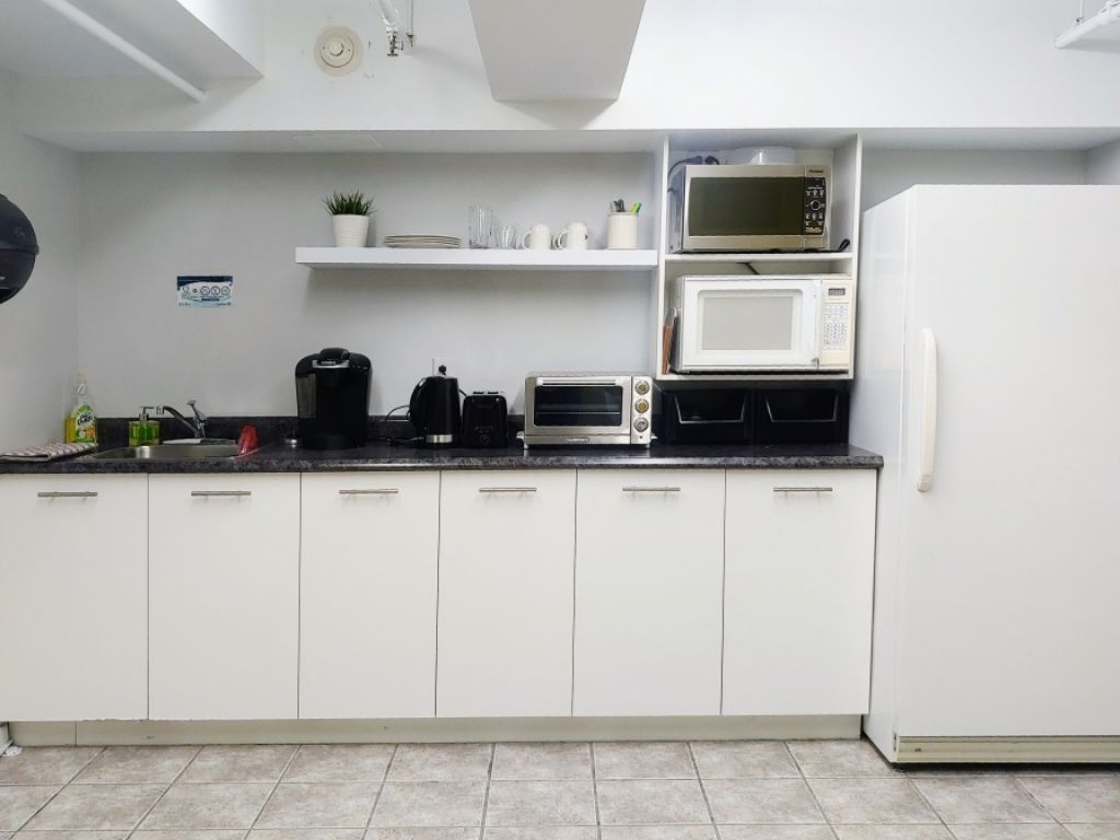 Office to rent in a Nobert Business Center in Longueuil