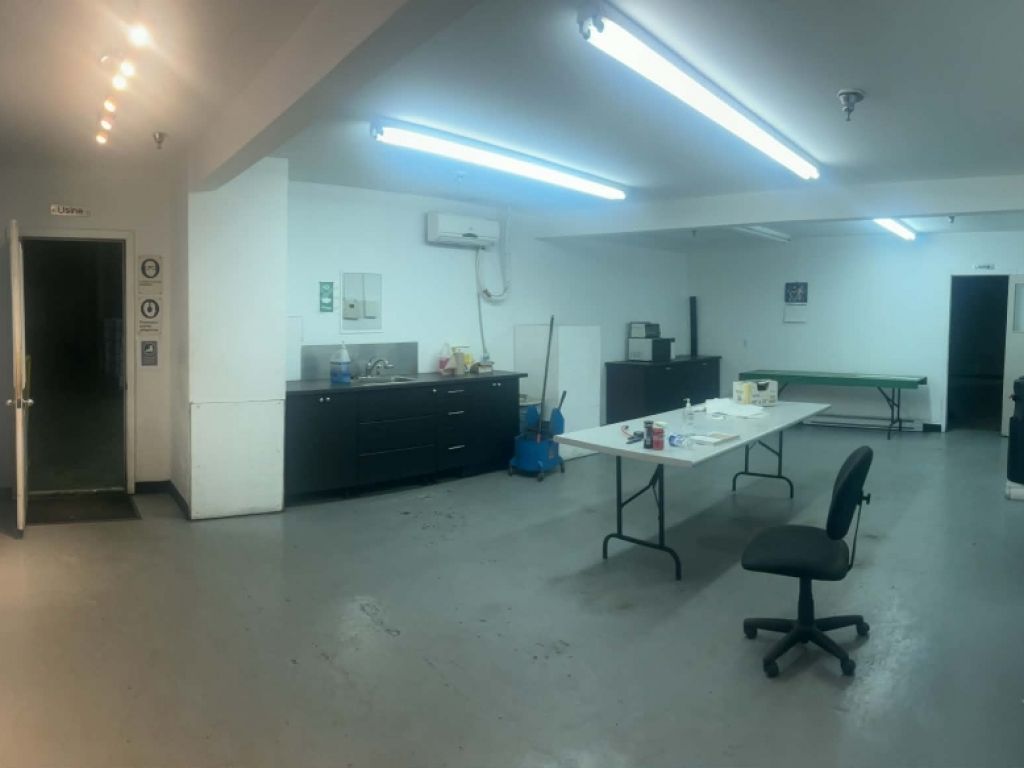 Commercial space for rent � Prime location in Shawinigan