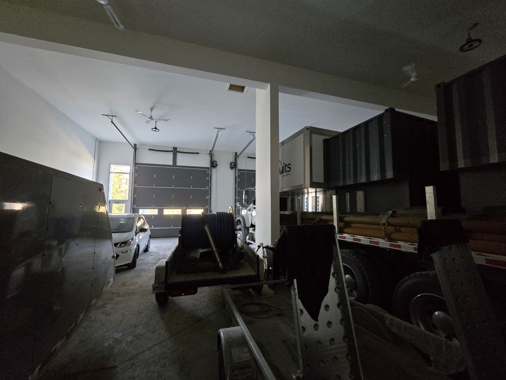 2 portes de garage � louer