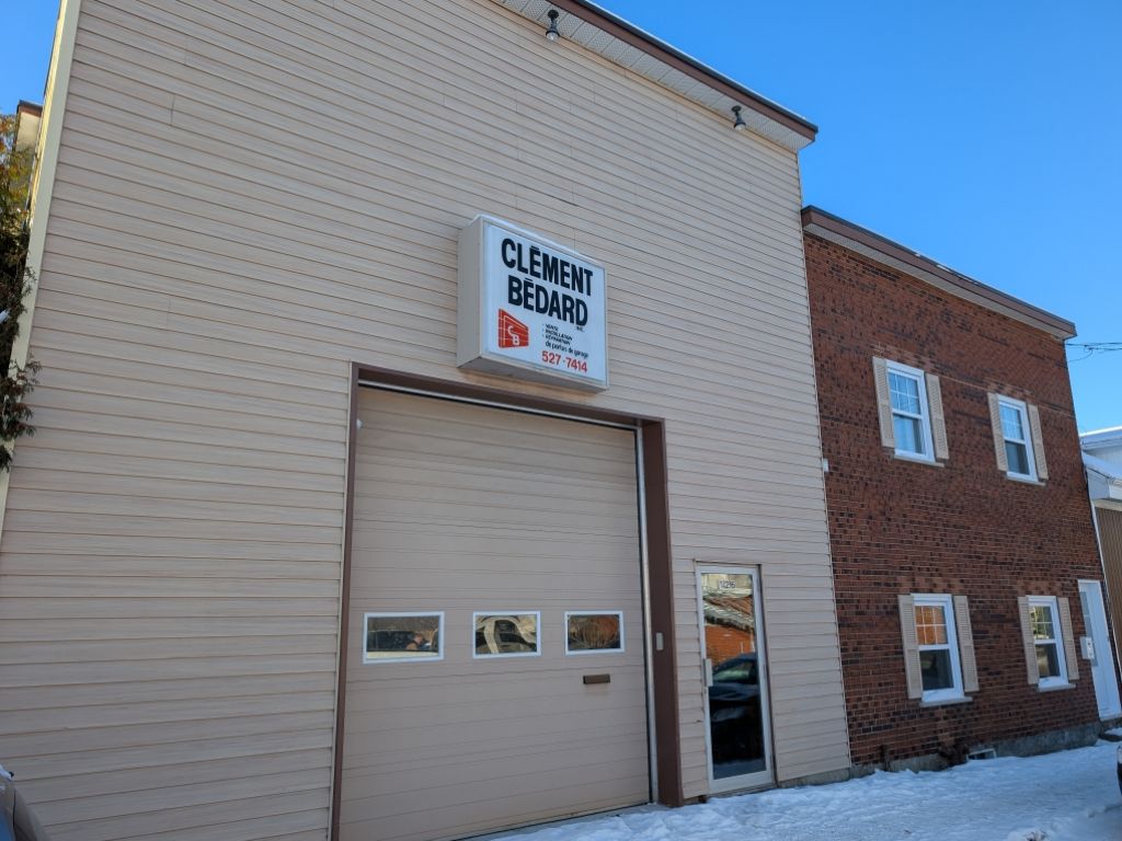 LOCAUX  LOUER ENTREPRENEURS/GESTIONNAIRES/CIE DE SERVICES