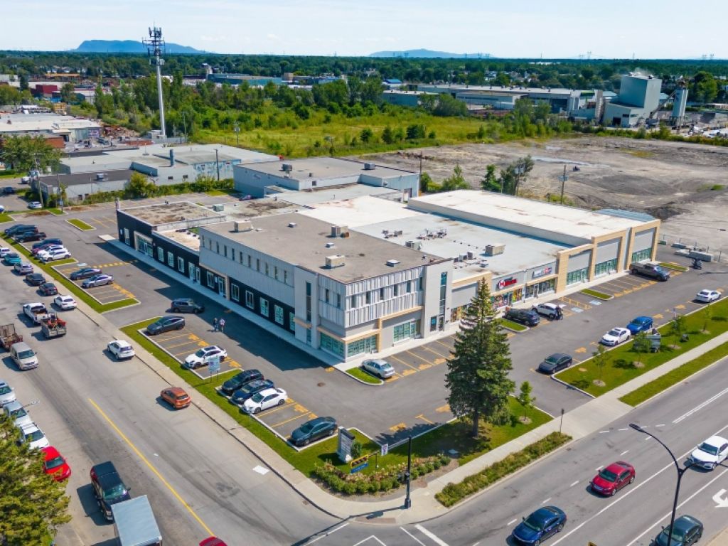 Espace pour bureau ou commerce  louer Saint-Hubert