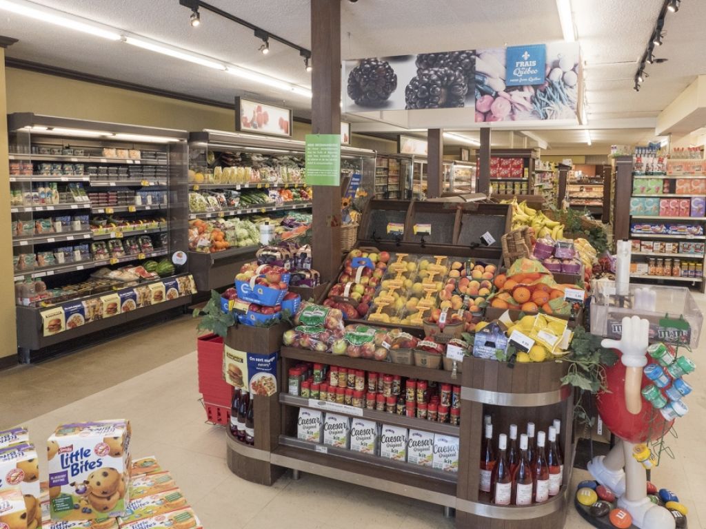 BONICHOIX MARKET IN COURCELLES