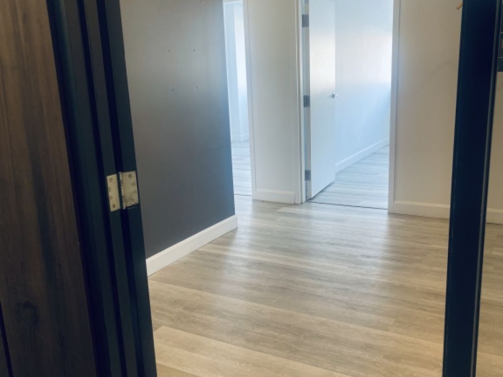 Office for rent - 465 rue Victoria St-Lambert Rive-Sud - 900 pi2