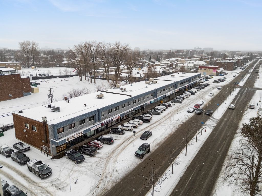 COMMERCIAL SPACES for rent