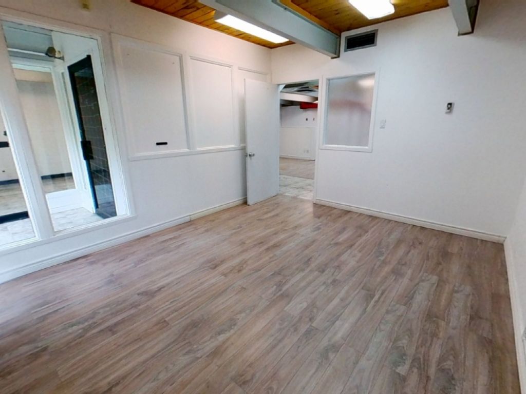 Local industriel/commercial  Parc Colbert - 2366-190 Galvani