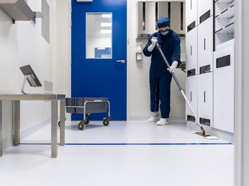 Entretien mnager commercial  Qubec