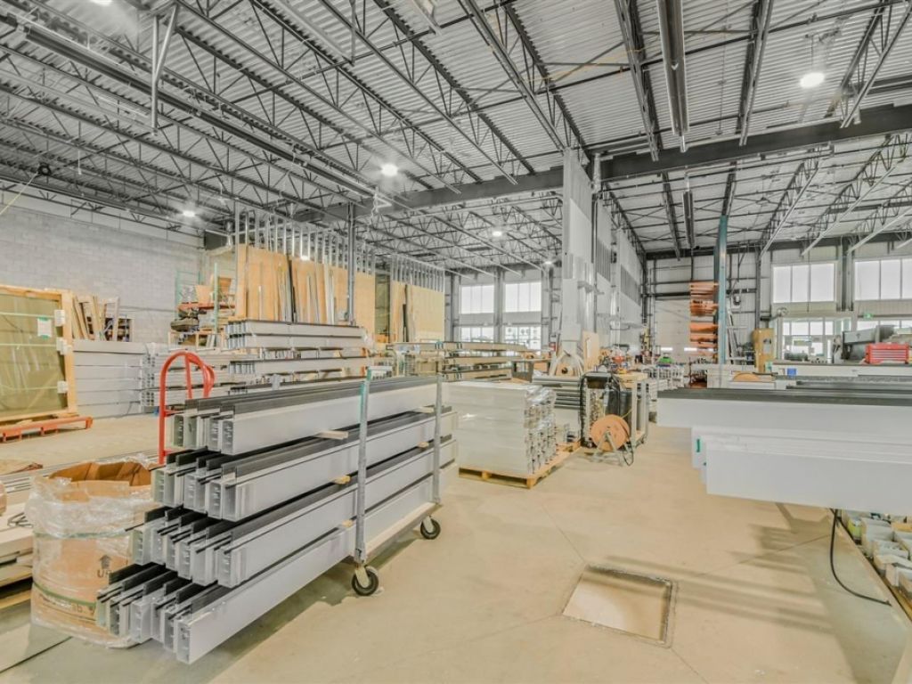 Espace industriel � louer � 320Z Rue Legault, local OP9, Blainville