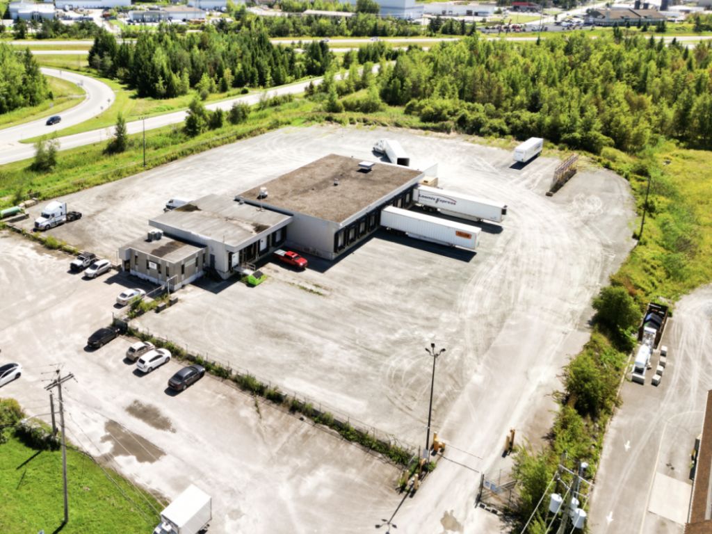 Espace industriel  sous-louer
