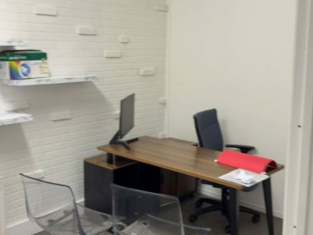 Local polyvalent de 950 pi� avec possibilit� d'espace additionnel