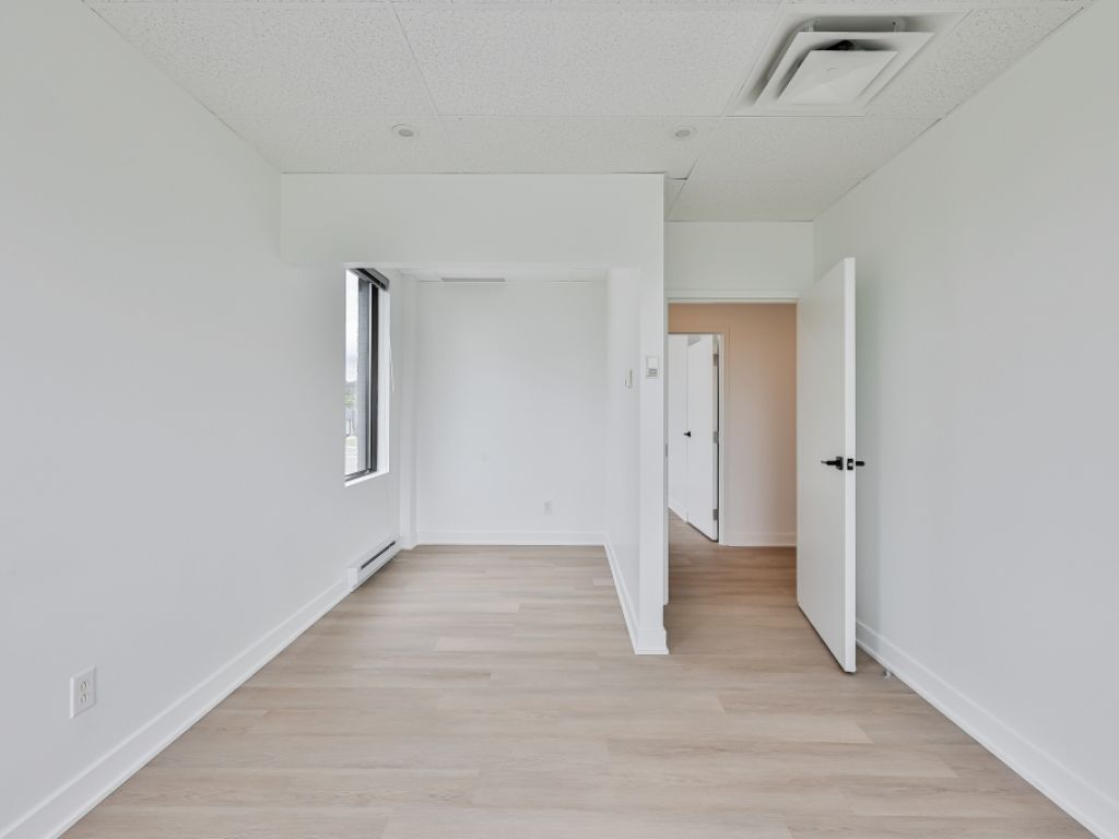 Office for rent Grande Alle