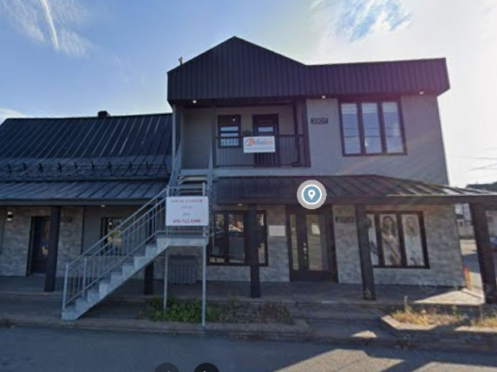 Local commercial � louer avec beau cachet