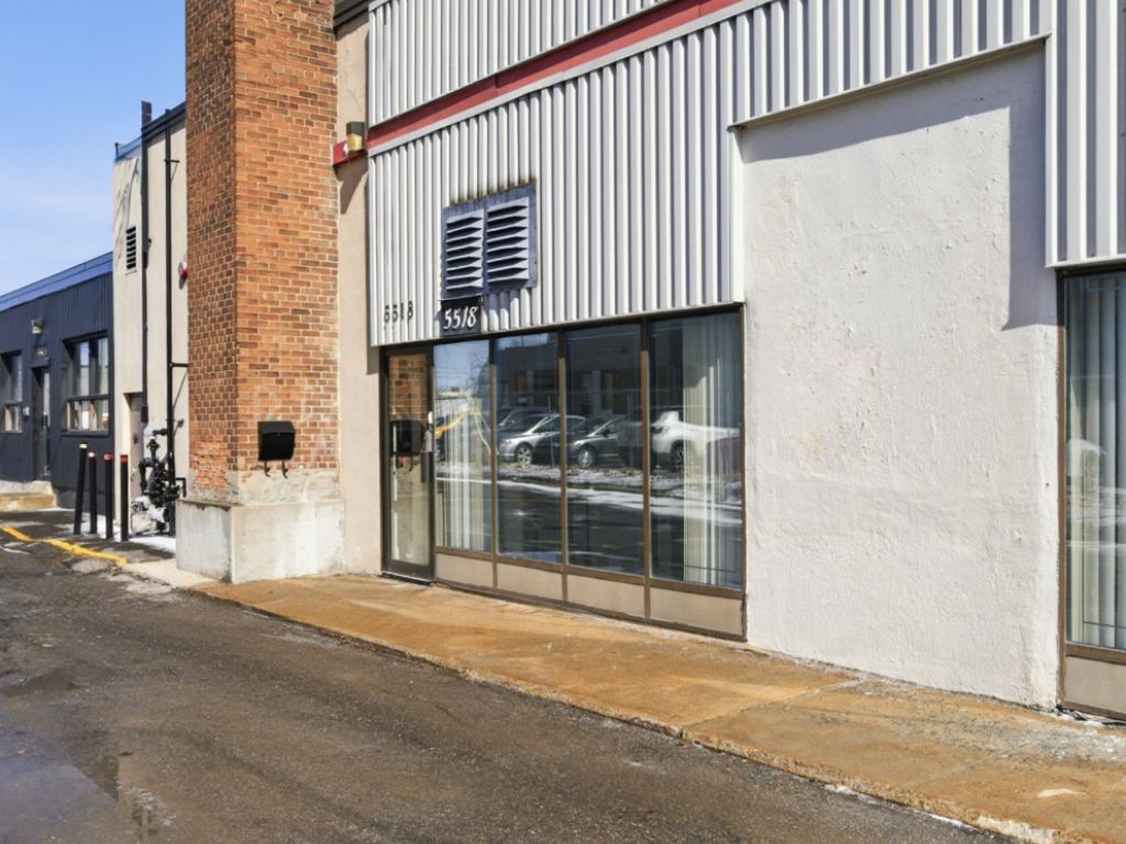 MULTI-PURPOSE SPACE FOR RENT