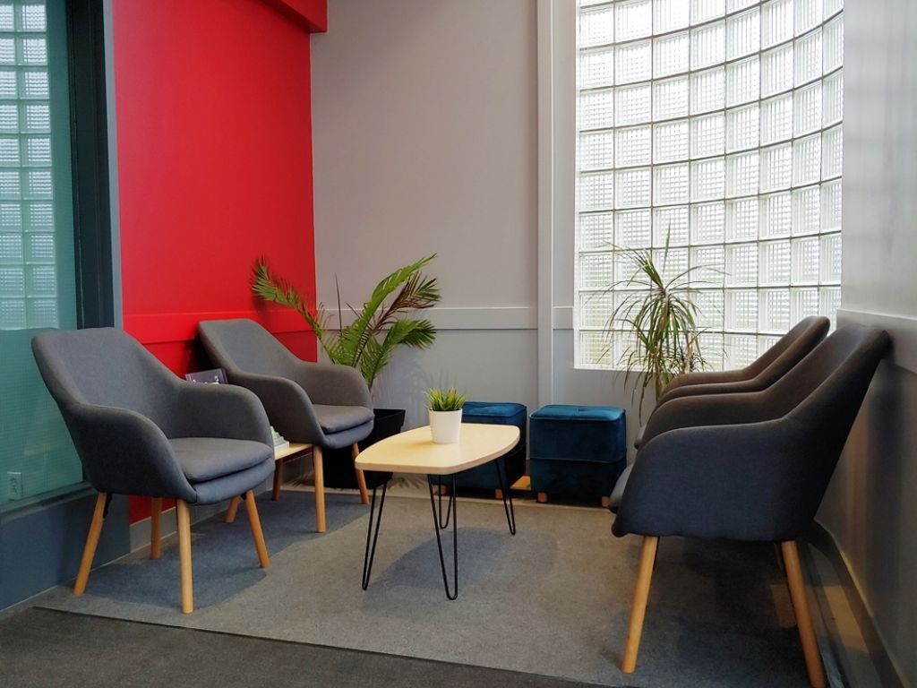 Office to rent in a Nobert Business Center in Longueuil