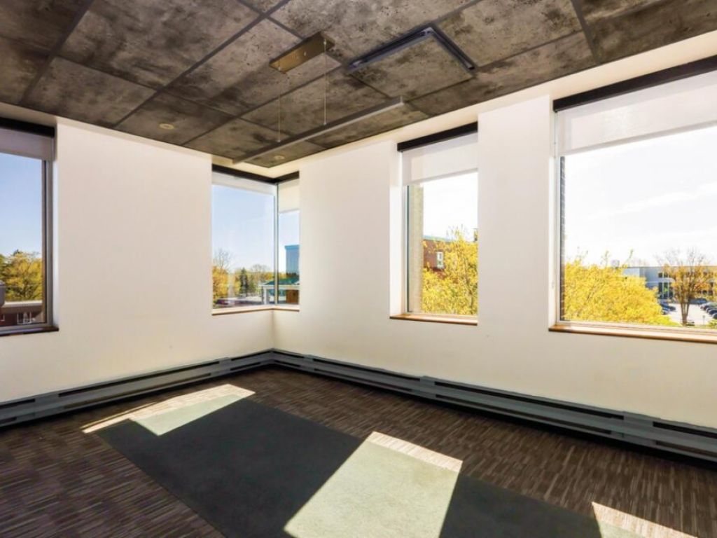 Espaces commerciaux et bureaux  louer