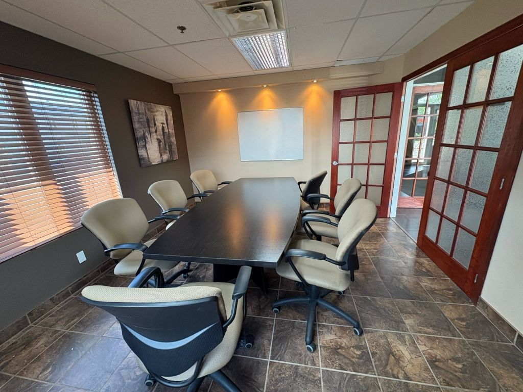Offices for rent in Saint-Jrme - Large parking - ALL INCLUDED