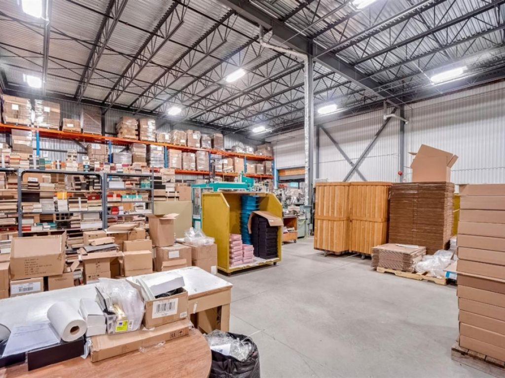 B�tisse industrielle � vendre