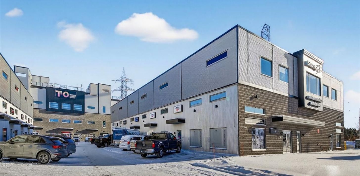 Industrial space for lease - 11685 Mt&eacute;e Ste-Marianne - For Rent
