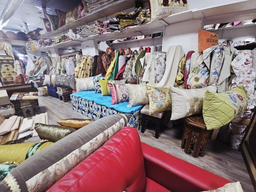Premium Moroccan-style salon for sale on Chabanel Street Montreal