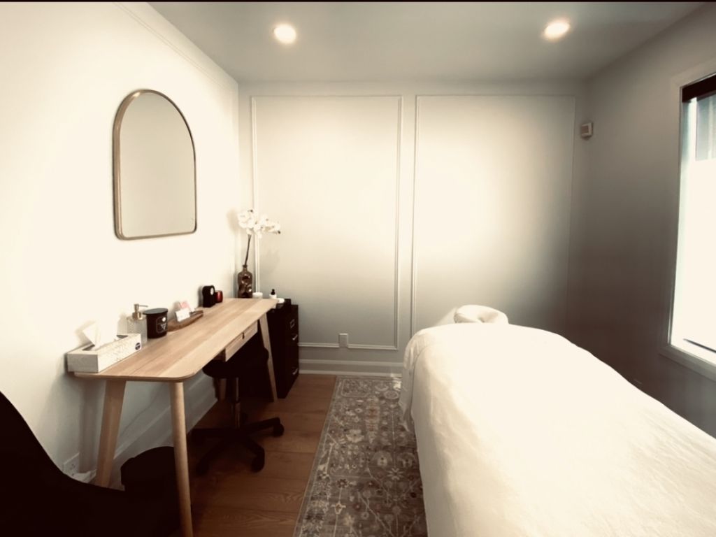 Bureau cl en main  louer  Clinique bien-tre multidisciplinaire