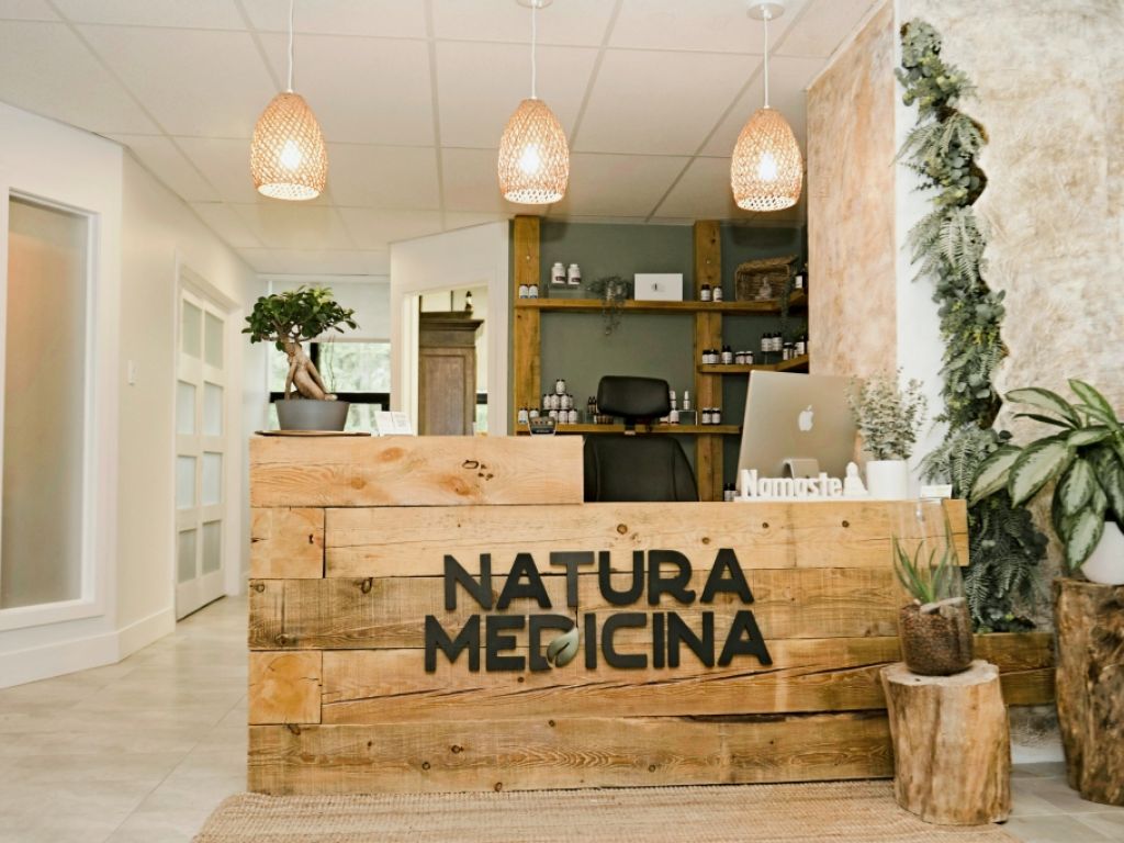 Bureau a louer pour professionnel de la sant - cl en main dans une clinique de naturopathie bien tablit sur rive sud