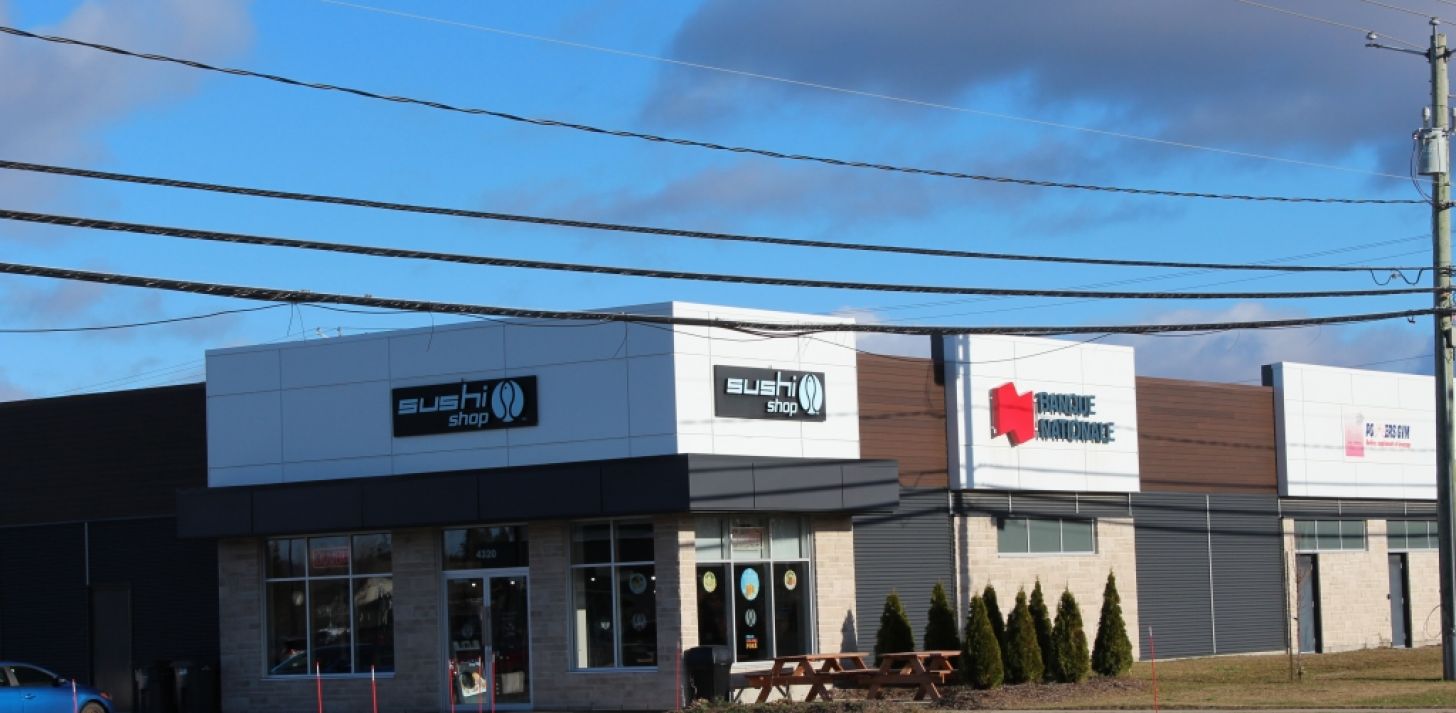 Local commercial &agrave; Sainte-Catherine-de-la-Jacques-Cartier - For Rent
