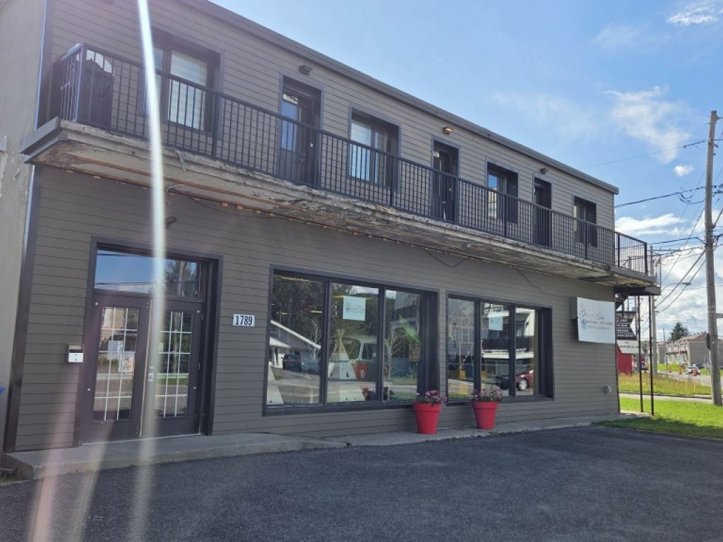 Local commercial � louer � Val-B�lair � 1789, boulevard Pie-XI Nord, secteur Val-B�lair Nord