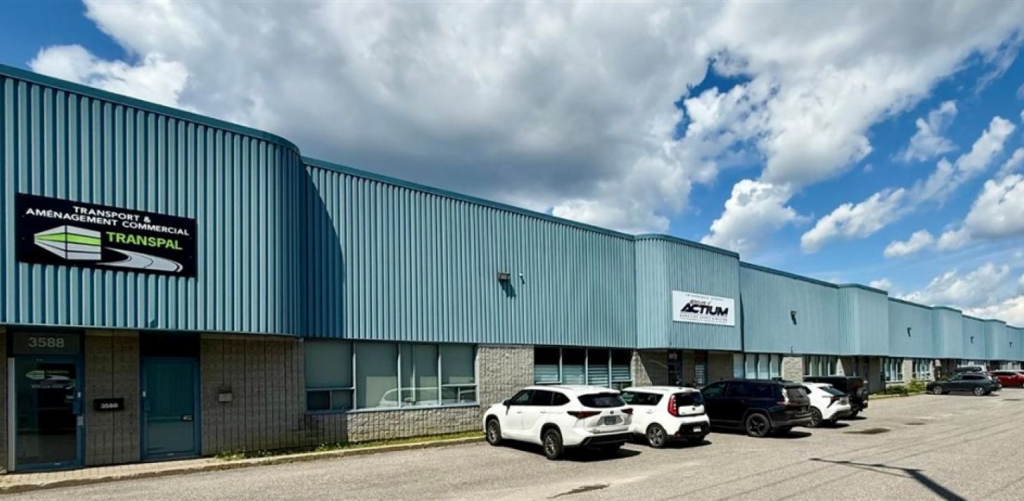 Local industriel &agrave; louer - &Agrave; louer