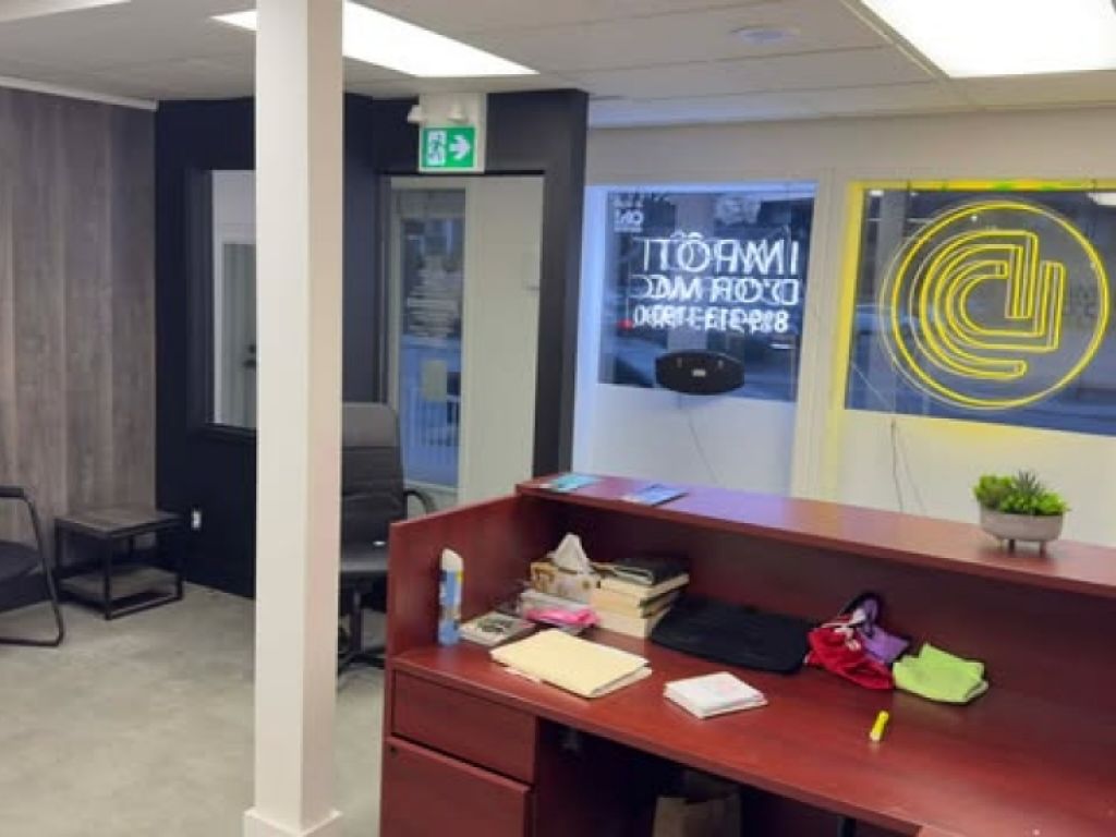 Local polyvalent de 950 pi� avec possibilit� d'espace additionnel