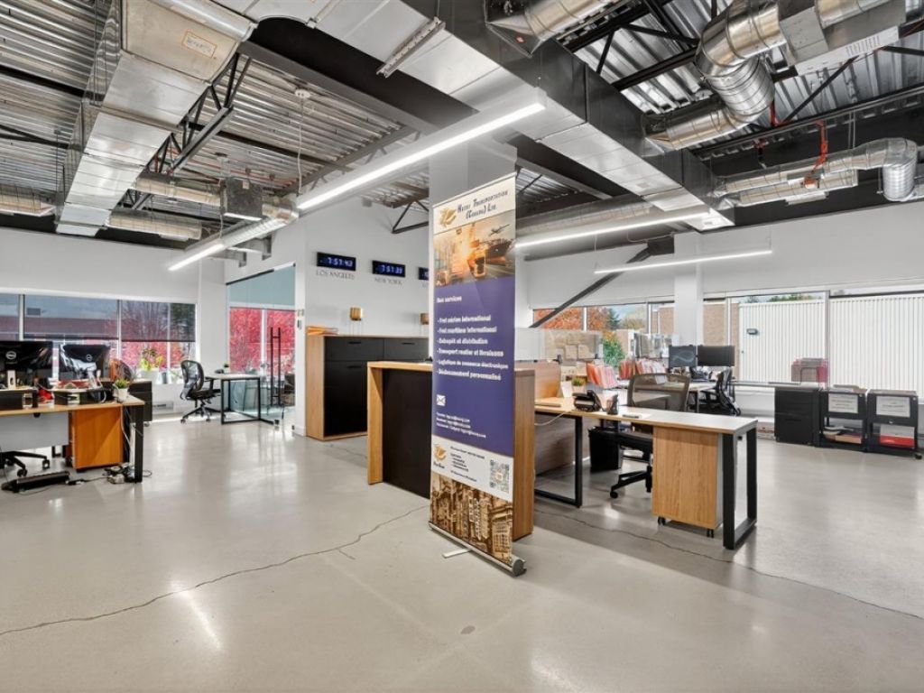 Industrial condo for sale � $350/sq.ft.