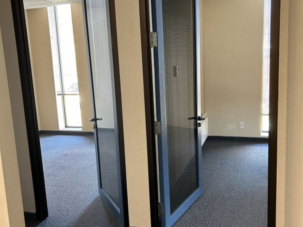 Bureaux professionnels � louer � 1 650 pi� � Saint-J�r�me 