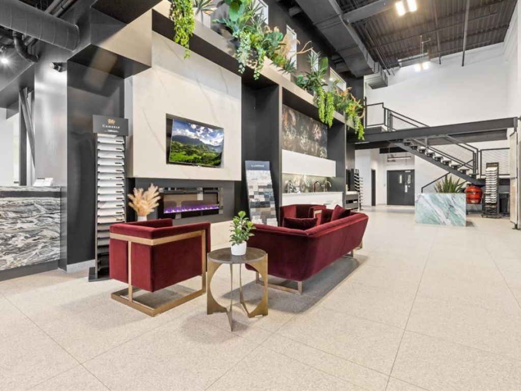 Industrial building for sale