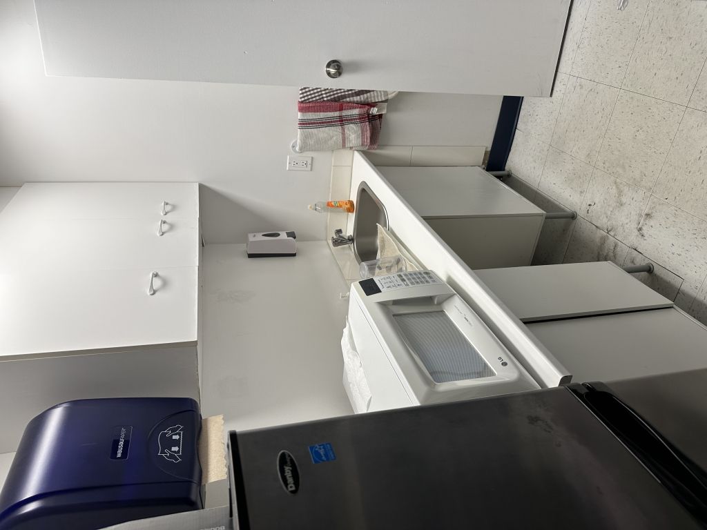 Commercial/Industrial/Warehouse Space FOR RENT