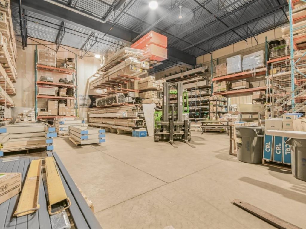 Industrial Space for Rent � 320Z Rue Legault, unit OP4-5-11, Blainville