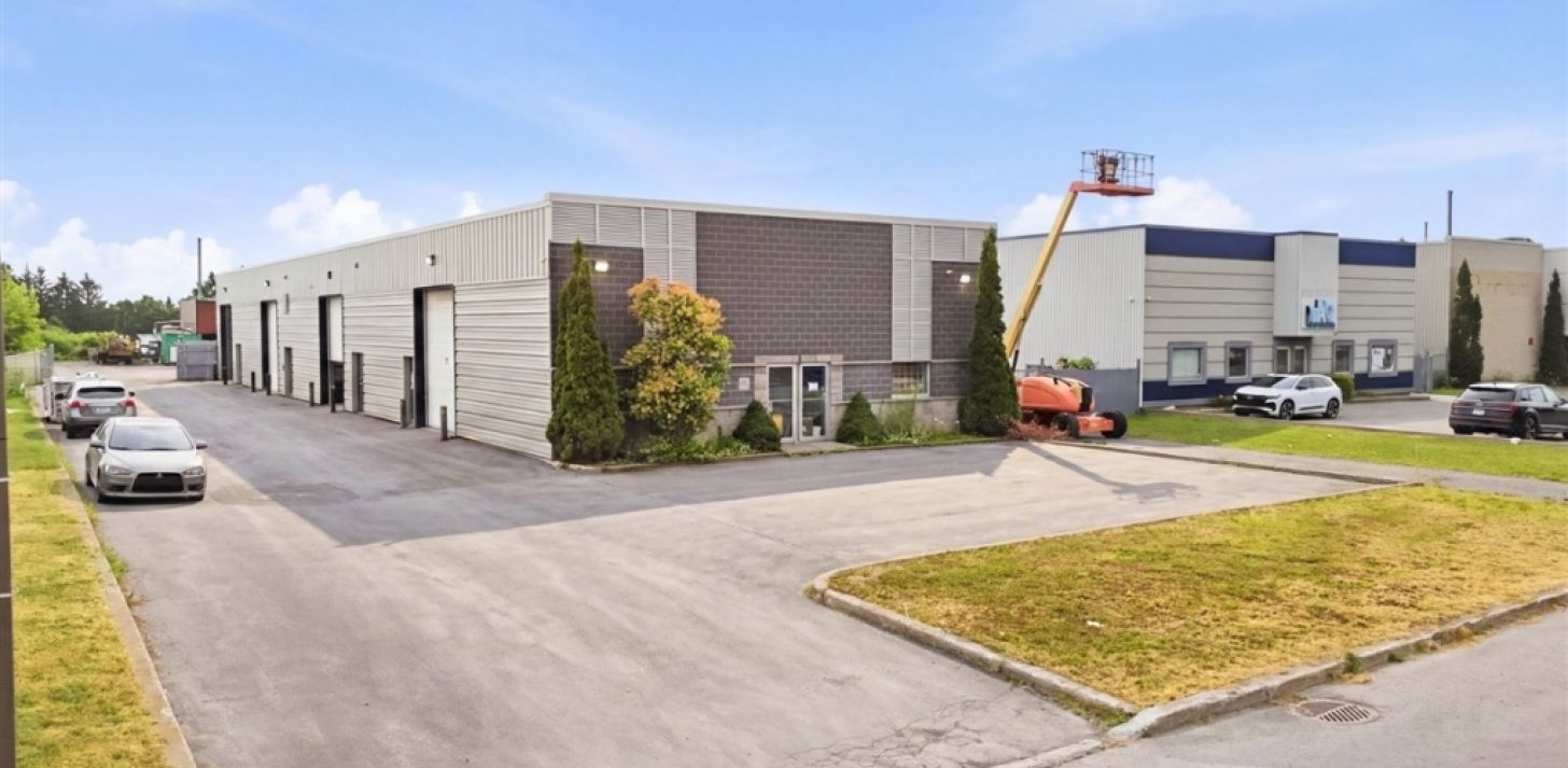 Industrial building for sale - For Sale