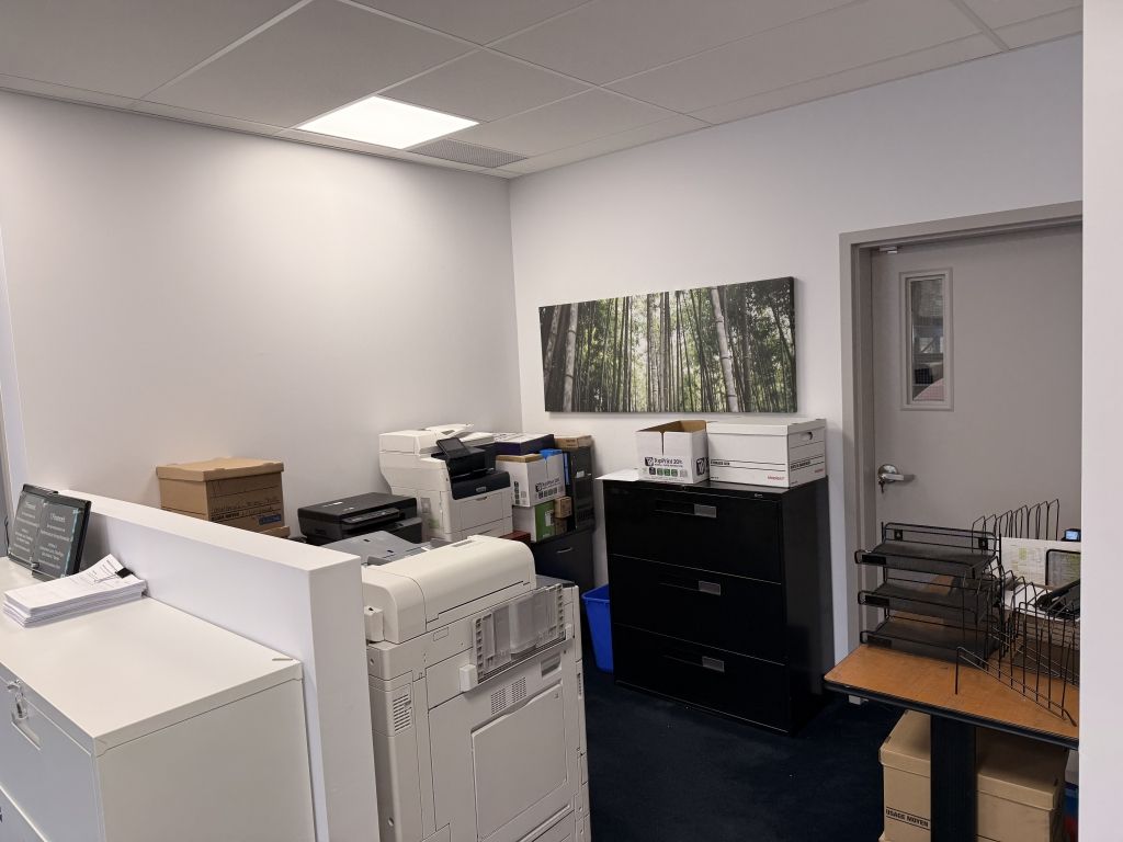 Bureaux � Louer 1600 pi. ca. - 7 rue Industrielle, Delson