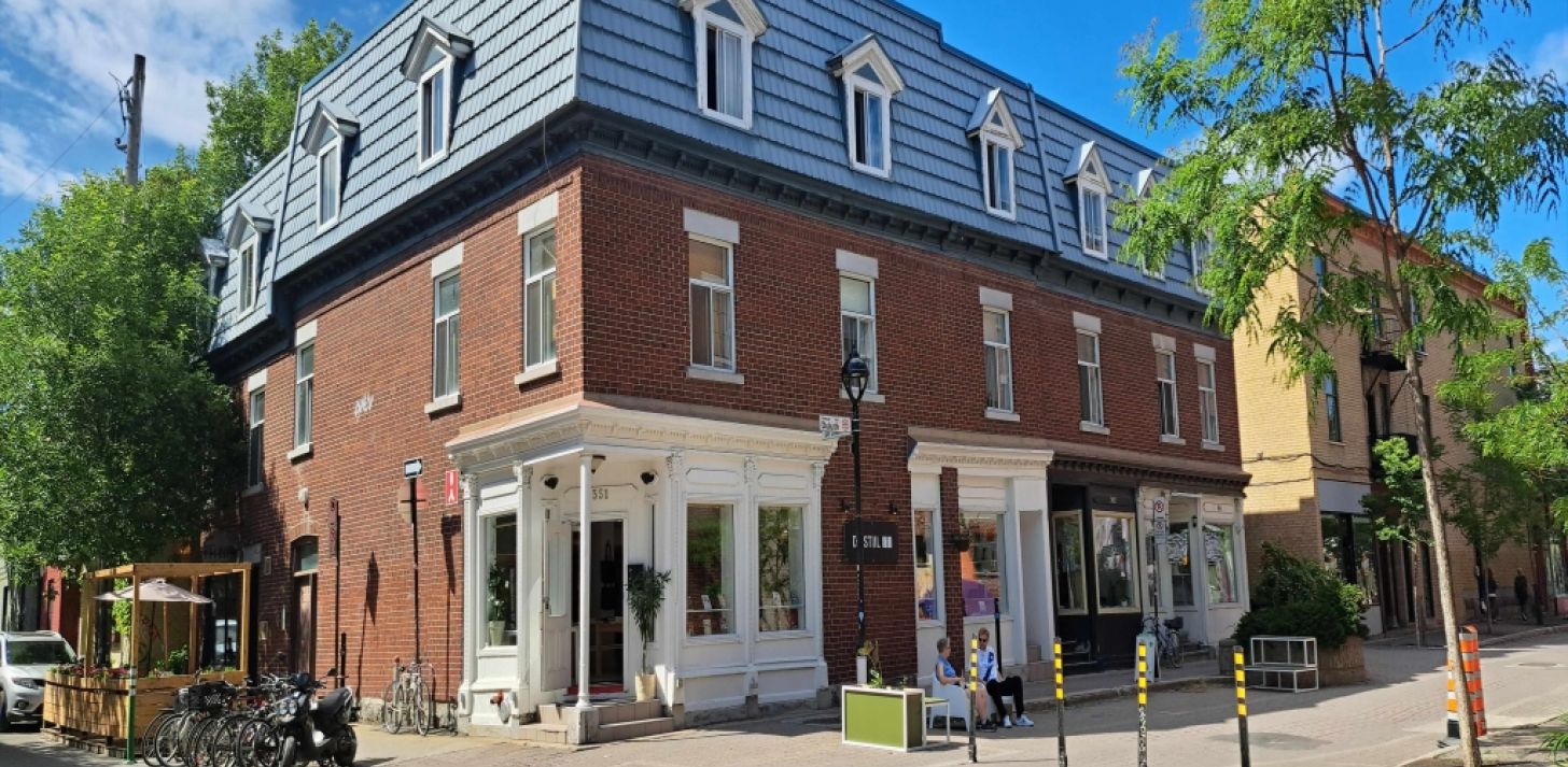 LOCAL COMMERCIAL À LOUER SUR LE PLATEAU MONT-ROYAL - Disponible 