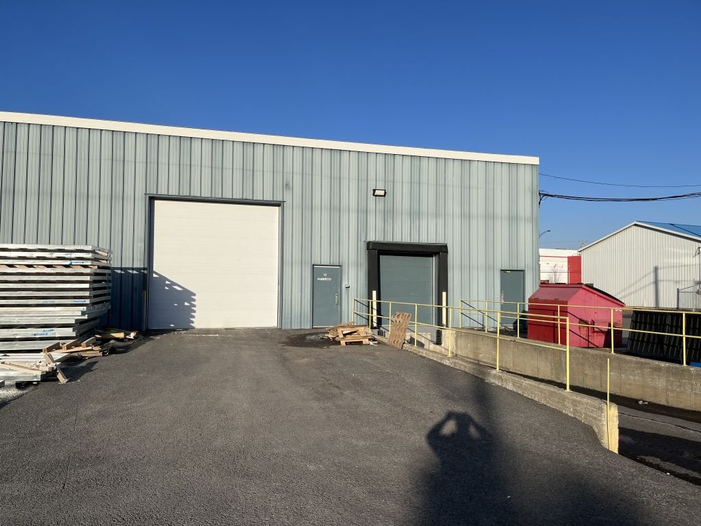 Space for Rent � 6,000 sq. ft., suitable for commercial or industrial use, available June 1st 2026.